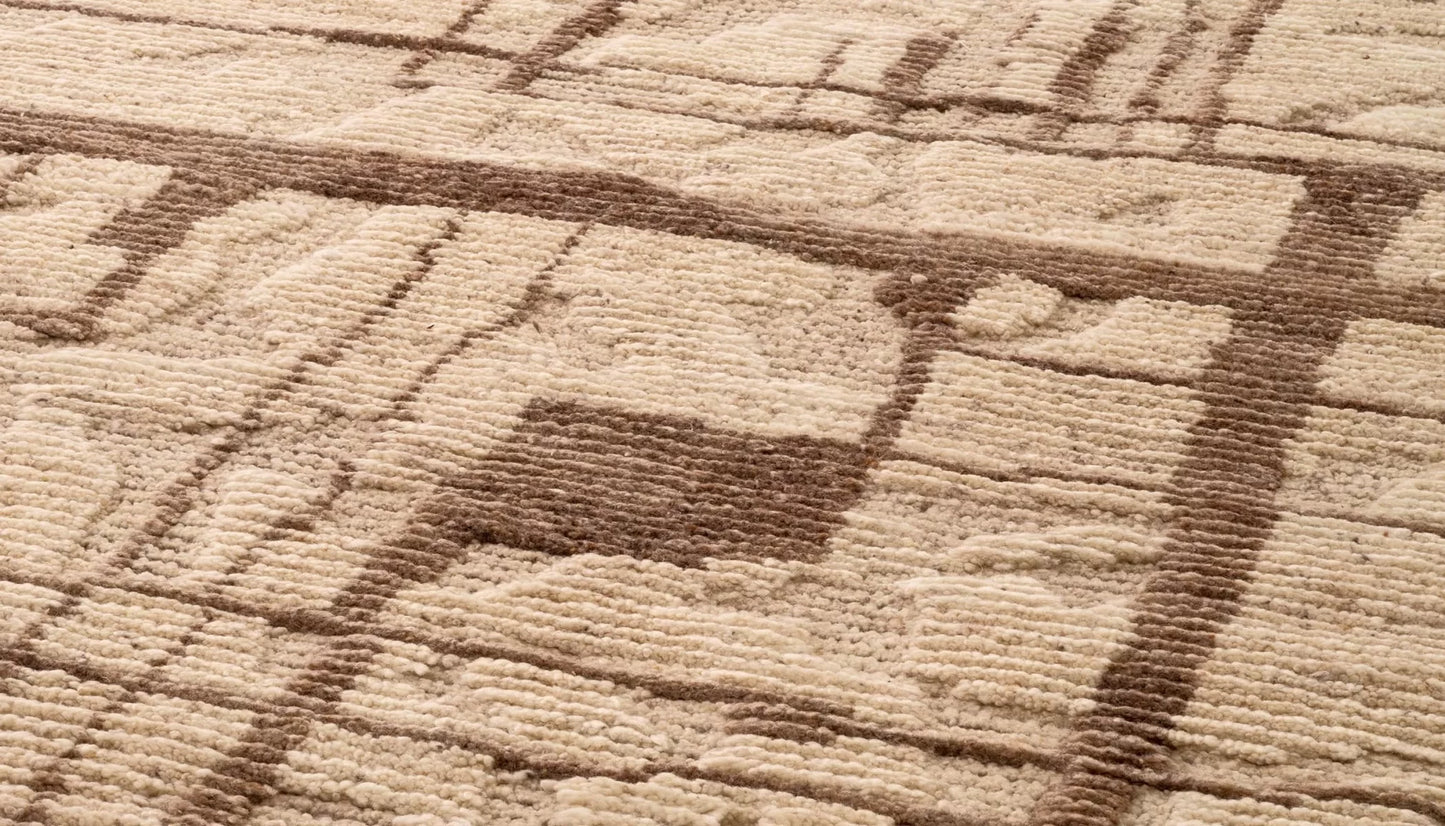 Limitless 200 X 300cm Patterned Rug in Ivory & Brown