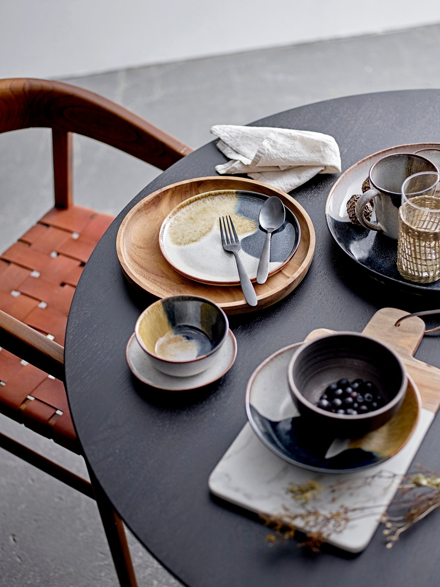 Jules Plate Deep, Blue, Stoneware