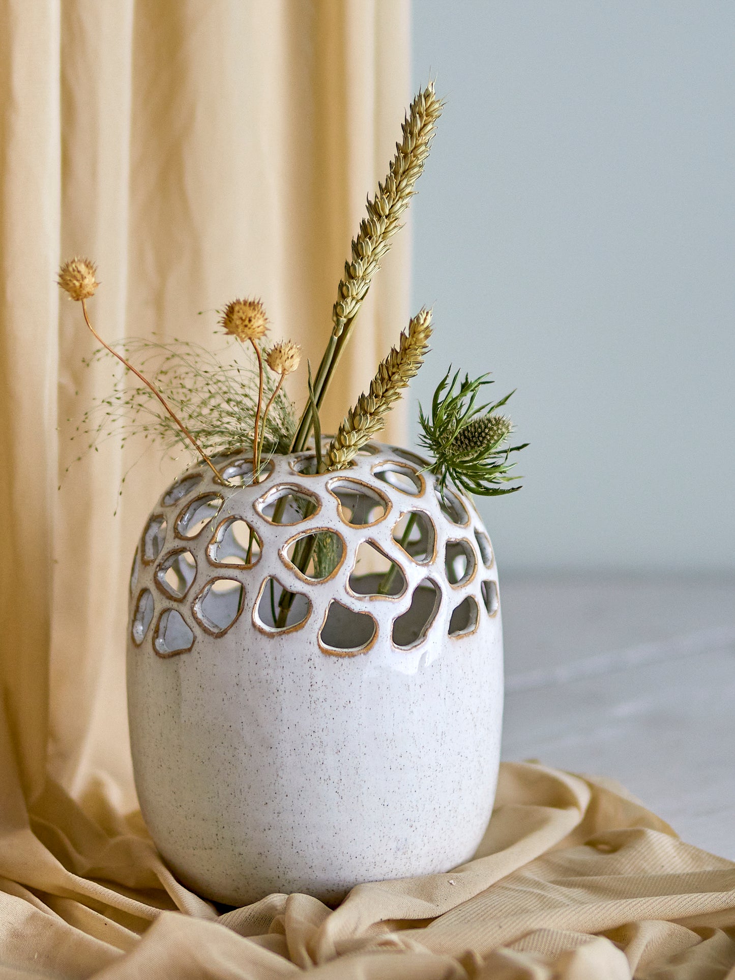 Elissa Vase, Nature, Stoneware