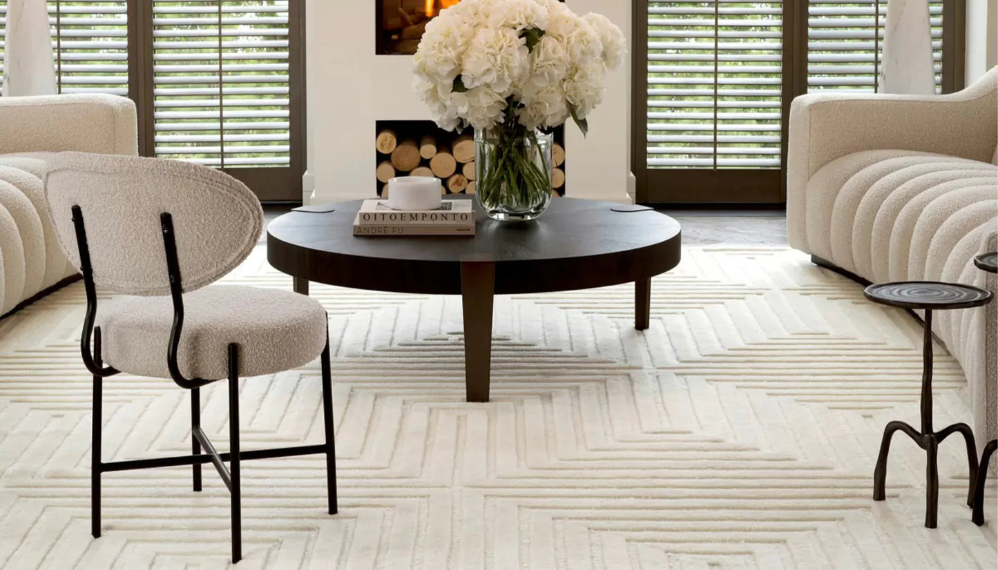 Breck 200 X 300cm Patterned Rug in Ivory