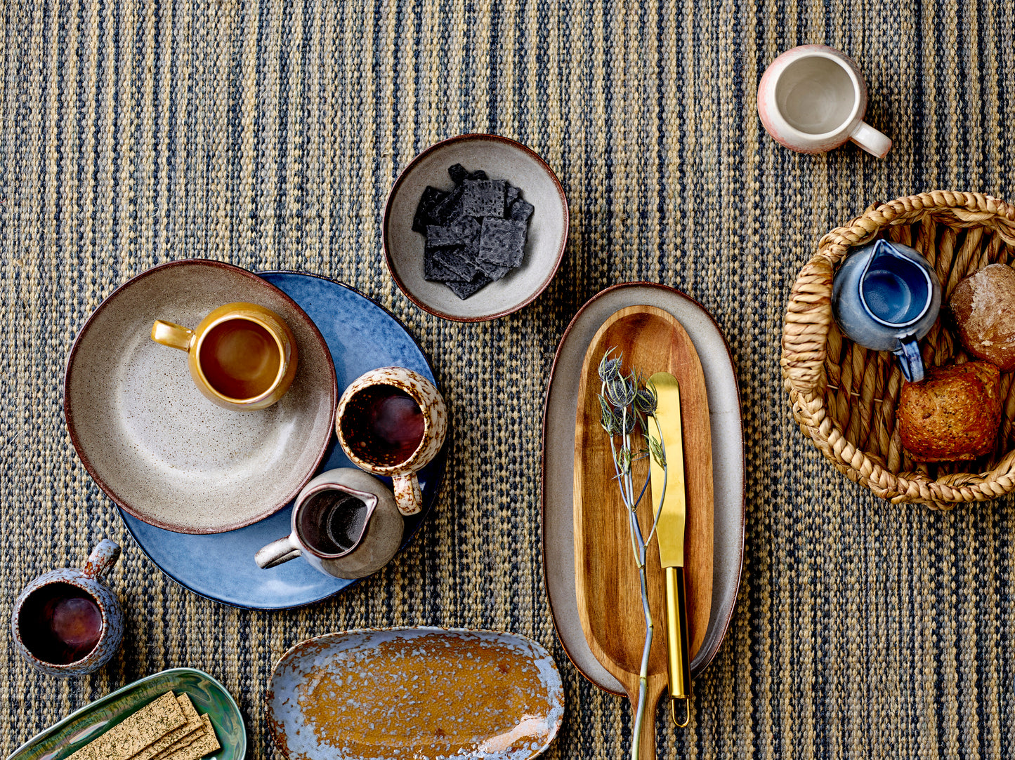 Sandrine Serving Plate, Nature, Stoneware