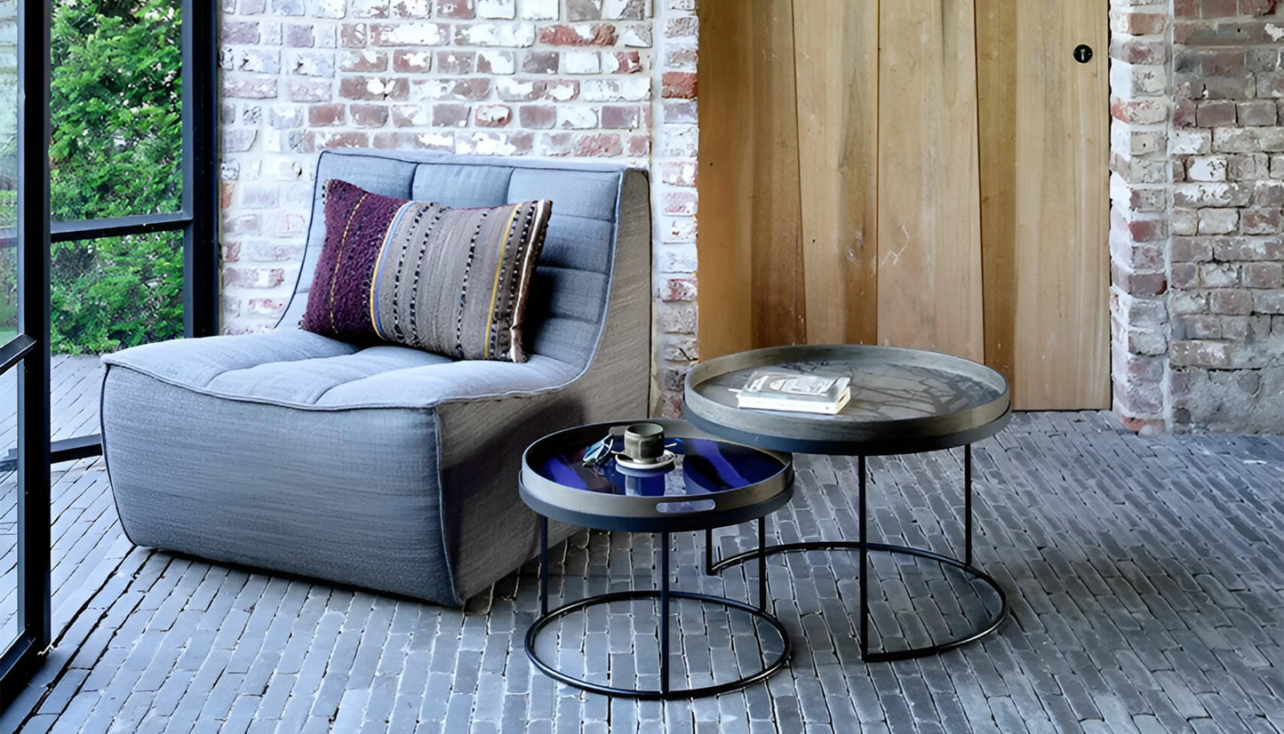 Tray TablesSet of 2 Nesting Coffee Tables in Black Finish