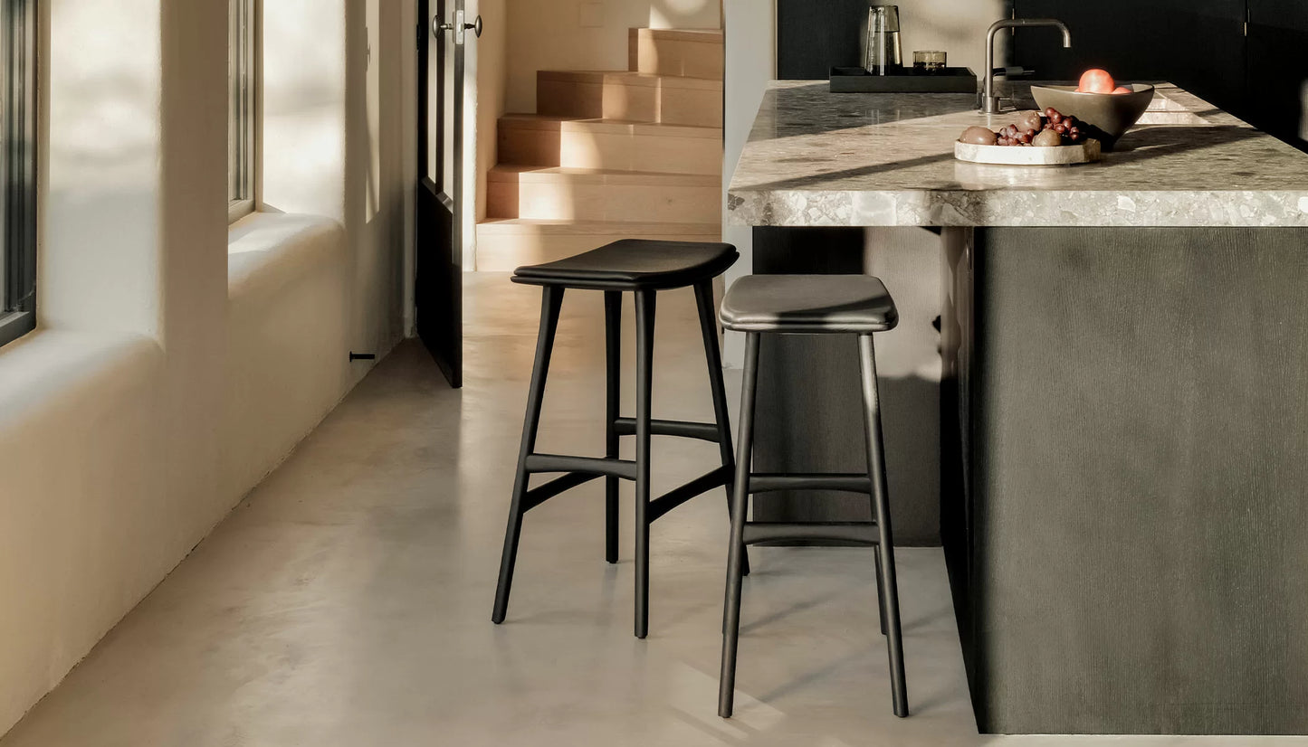 Osso Counter Stool in Leather