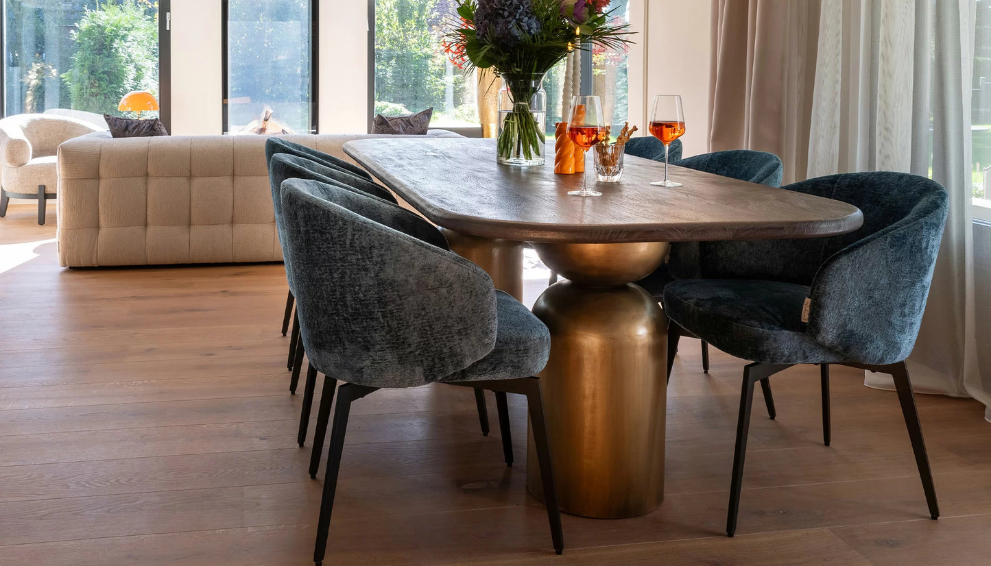Cavo 6-8 Seat Rectangular Dining Table