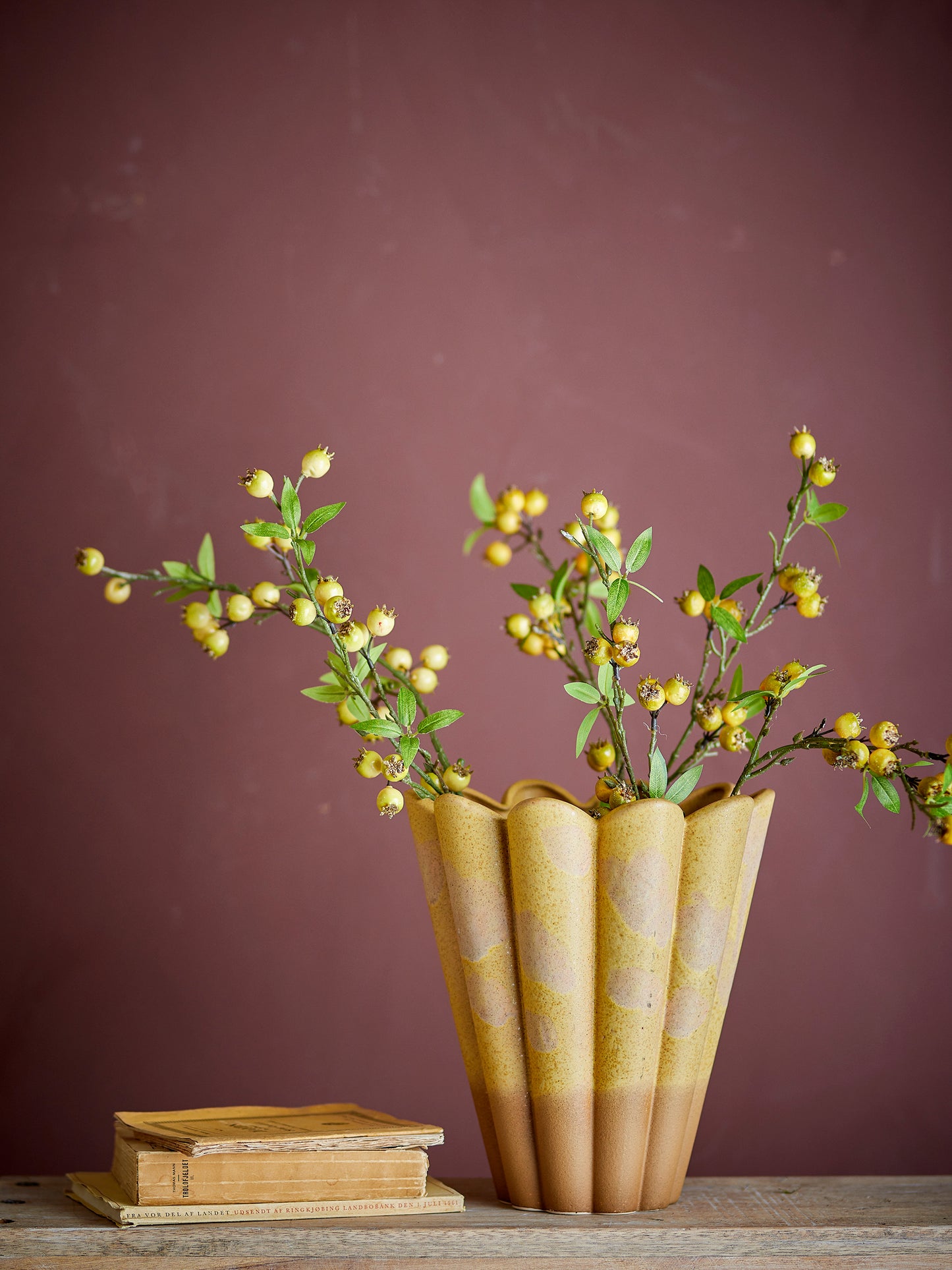 Penn Vase, Yellow, Stoneware