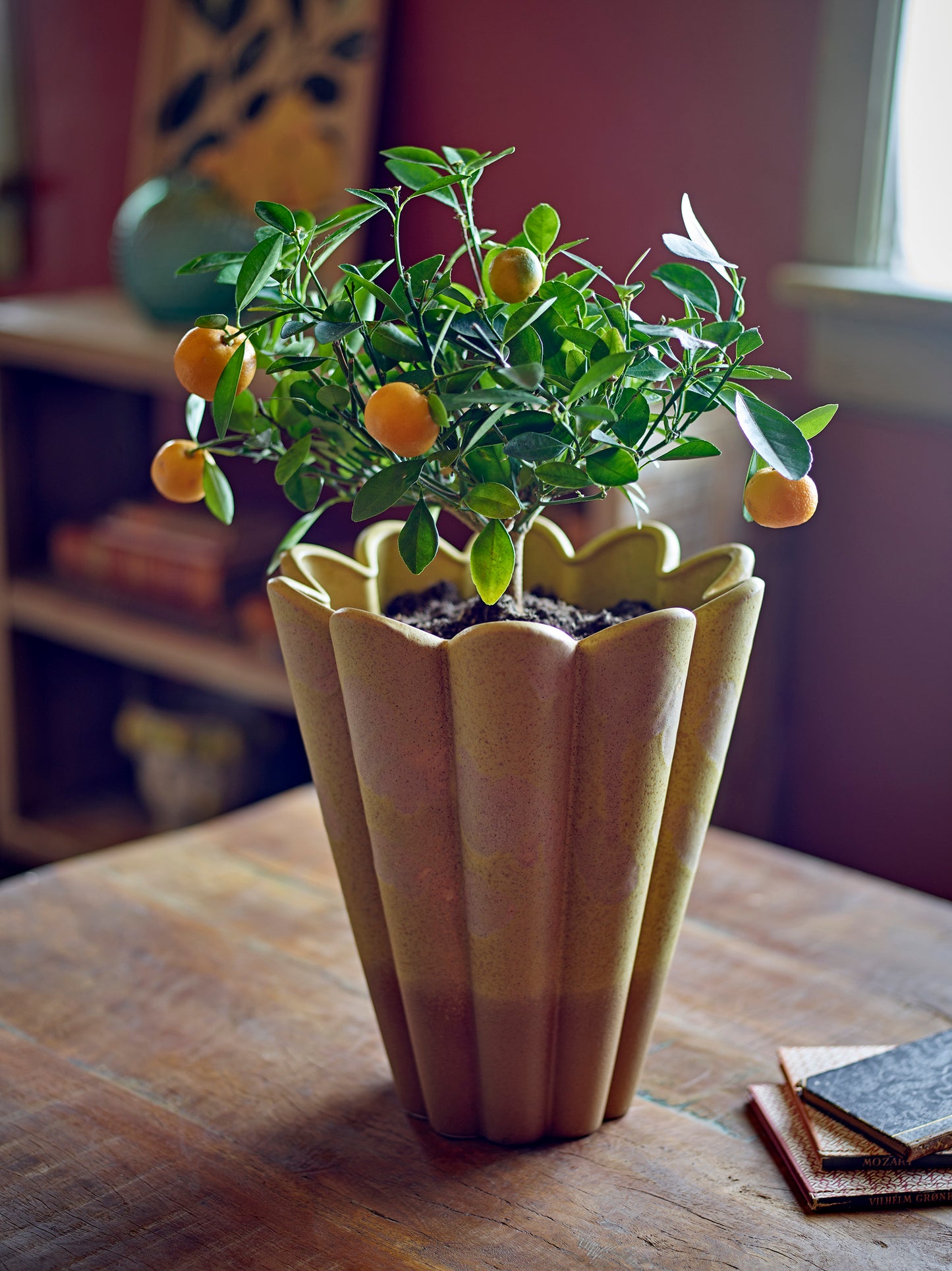 Penn Vase, Yellow, Stoneware