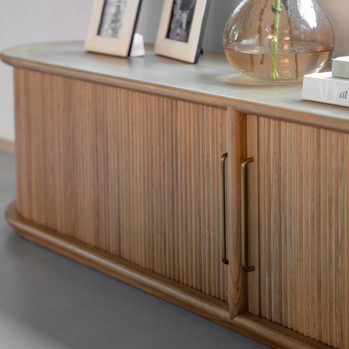 Clemsfold Oak Media Unit — view 3