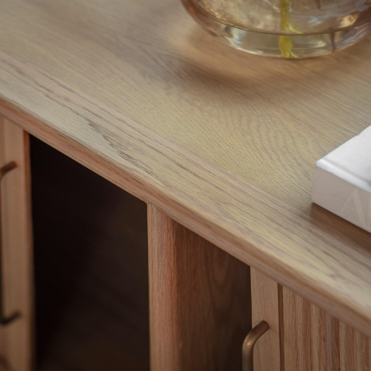 Clemsfold Oak Media Unit — view 4