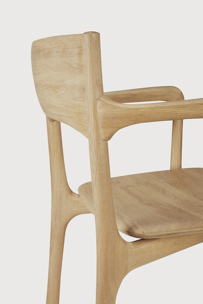 PI dining chair