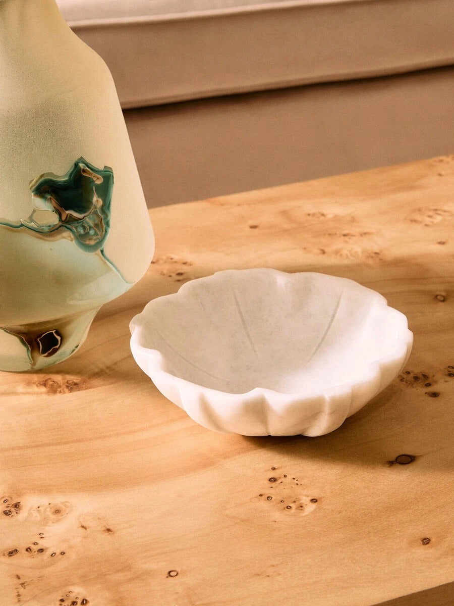 Zoro White Marble Lotus Bowl