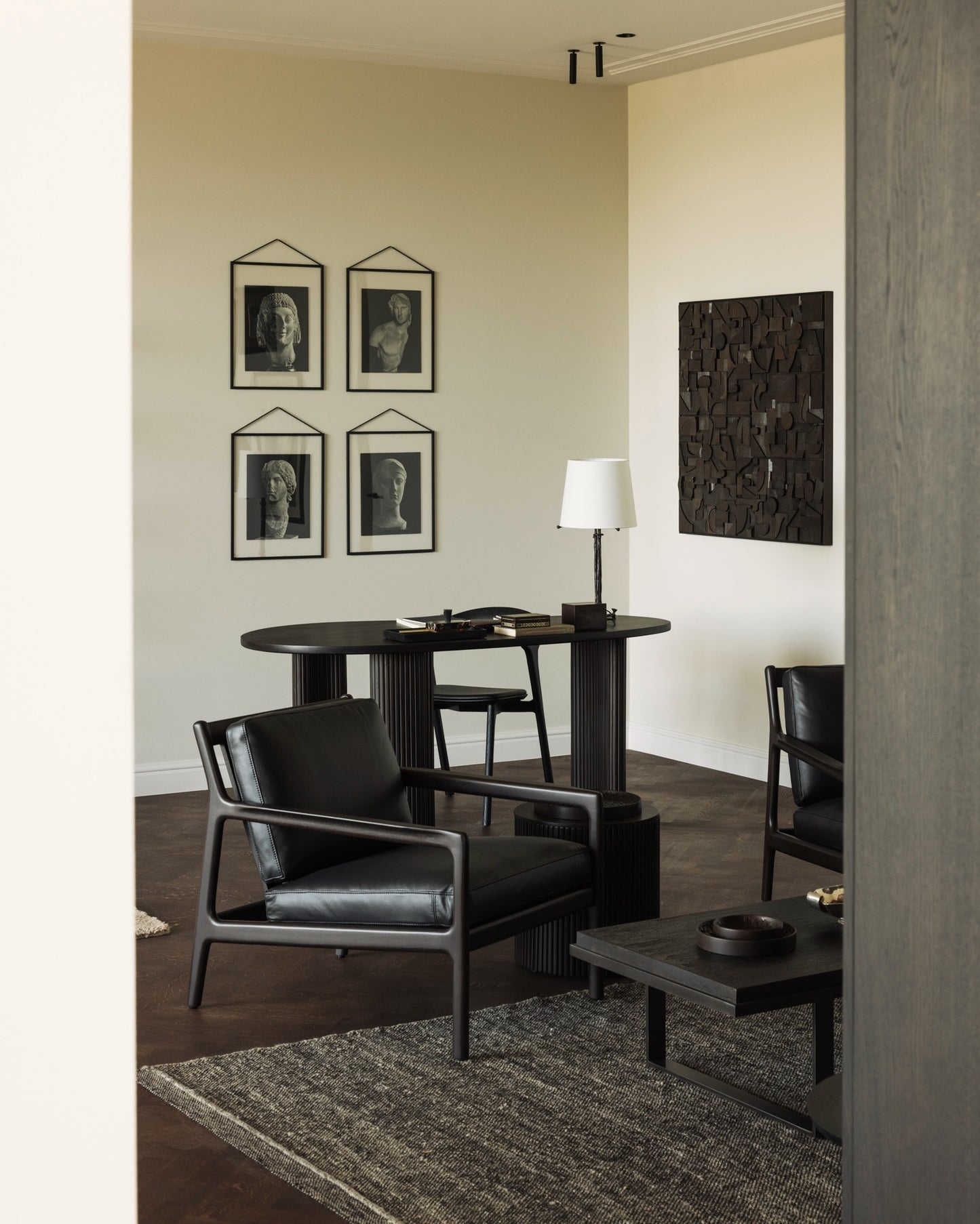 Jack lounge chair