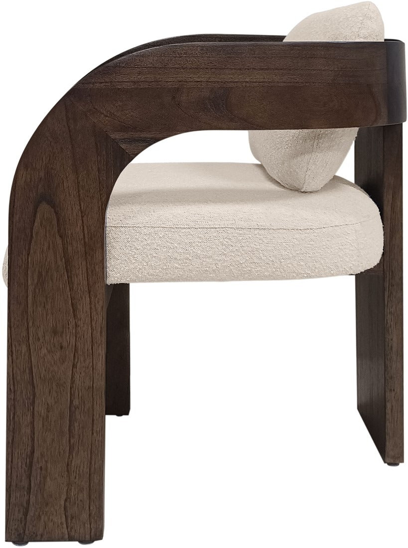 Close-up of Maravi dining chair Sesam fabric upholstery in warm brown tone